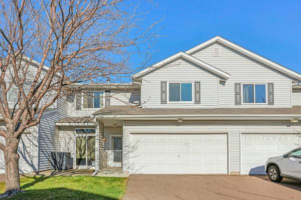 548 Roundhouse ST, Shakopee, MN 55379