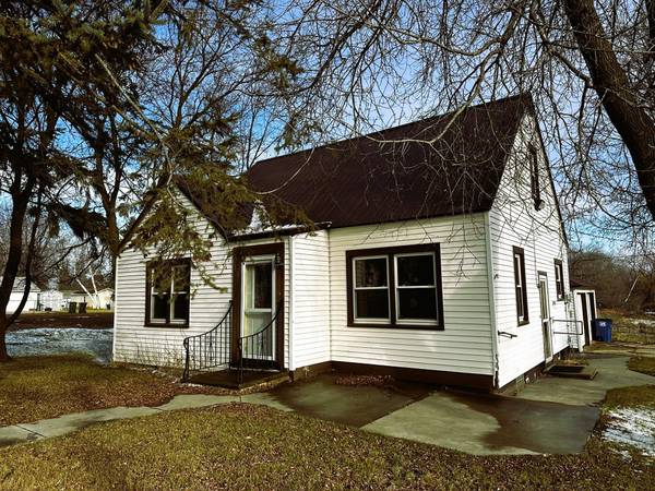 101 Main ST S, Browerville, MN 56438