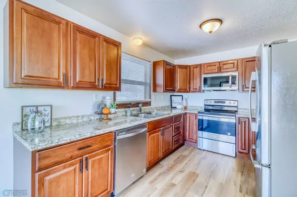 Mapleton, ND 58059,102 Maple DR