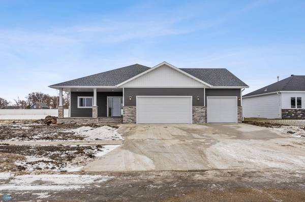 105 Annies WAY, Mapleton, ND 58059