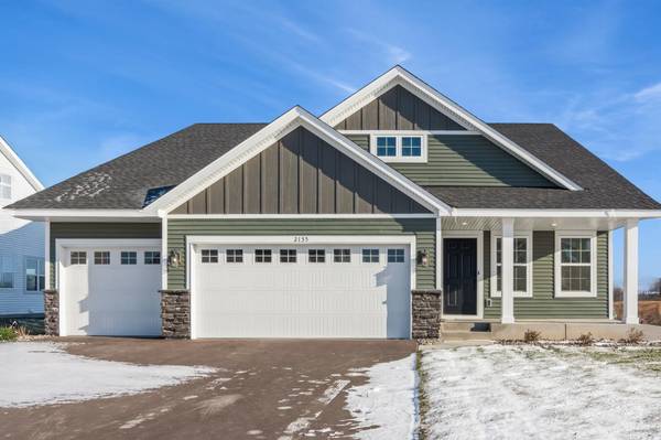 2135 Norway LN, Lino Lakes, MN 55038