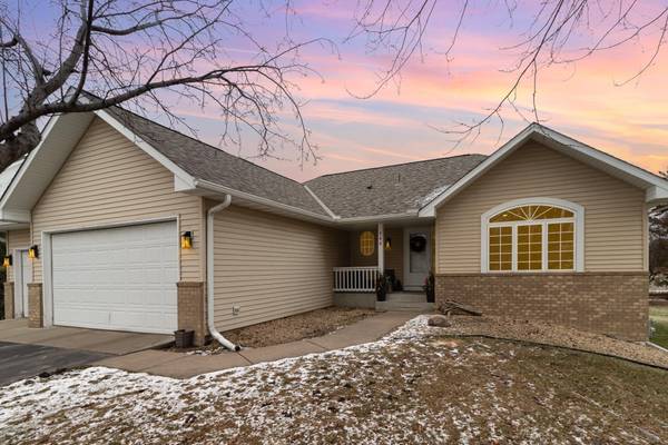 746 Marie CT, Delano, MN 55328