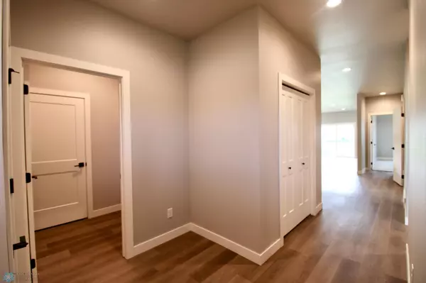 Horace, ND 58047,6717 67th AVE S