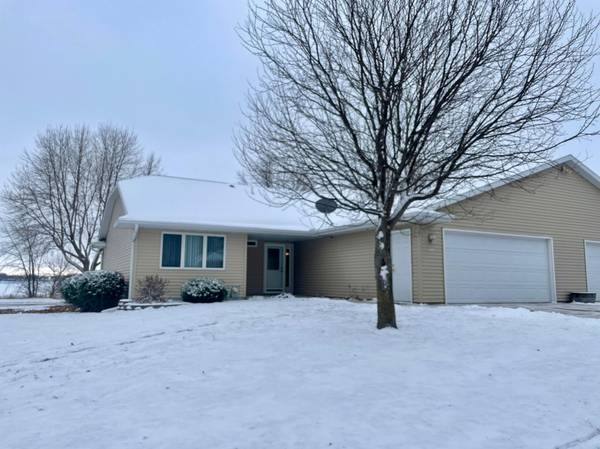 444 Lake AVE, Worthington, MN 56187