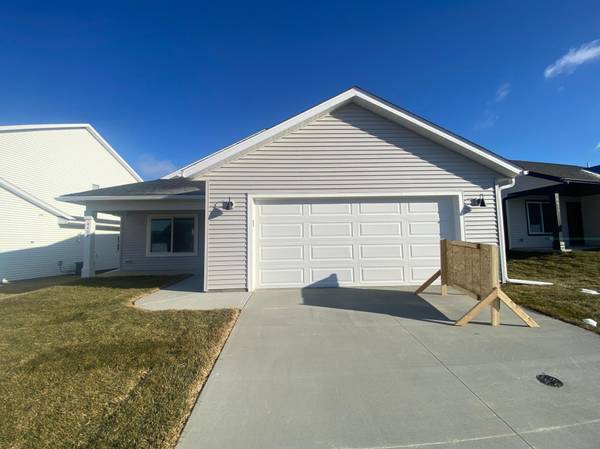 4409 Red Hawk DR SE, Rochester, MN 55904