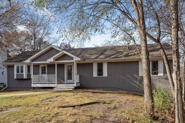 1125 Arm DR, Mound, MN 55364