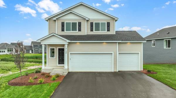 2132 Westpointe, Hastings, MN 55033