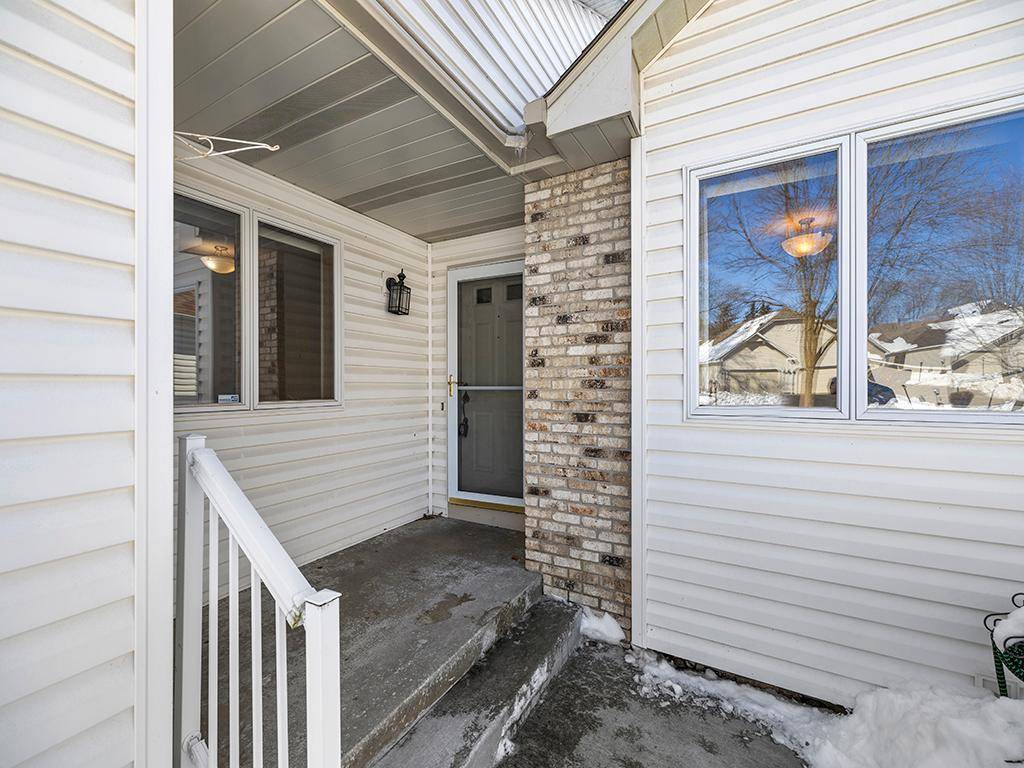 Mounds View, MN 55112,2670 Lake Court DR
