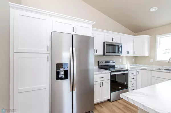 6358 82nd AVE S Horace, ND 58047