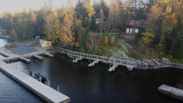 10060 Gappa RD, Kabetogama, MN 56669