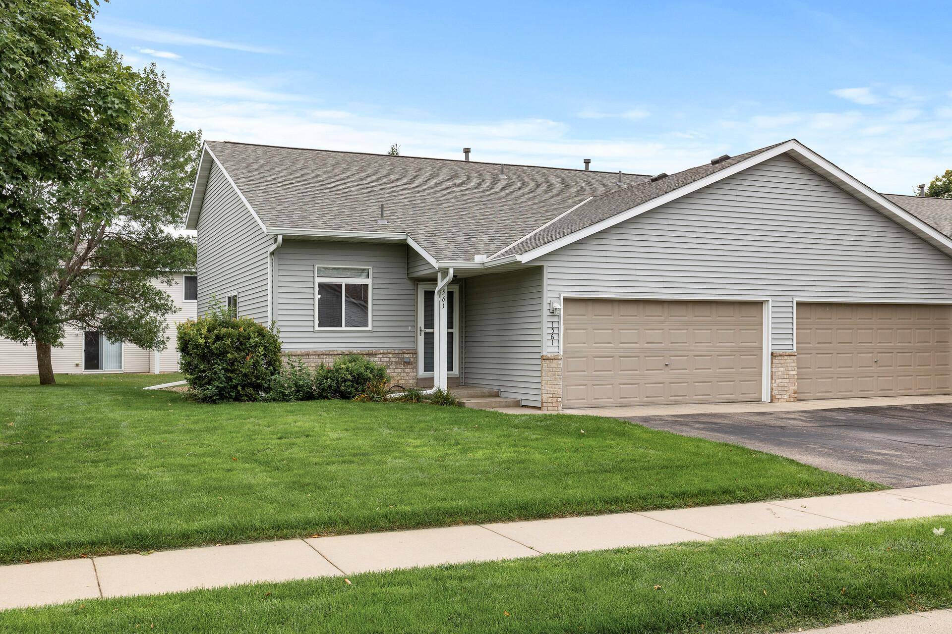 1561 Dublin CT,  Shakopee,  MN 55379