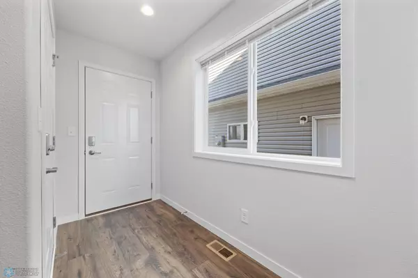 West Fargo, ND 58078,6059 8th ST W