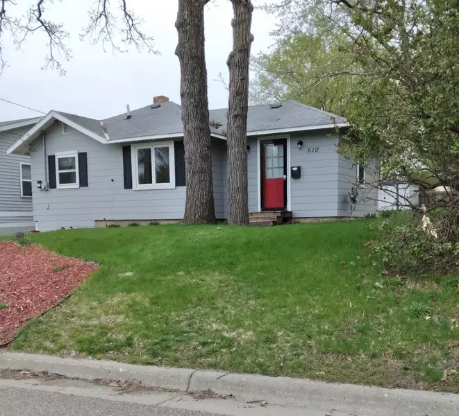 610 Rossman AVE, Detroit Lakes, MN 56501