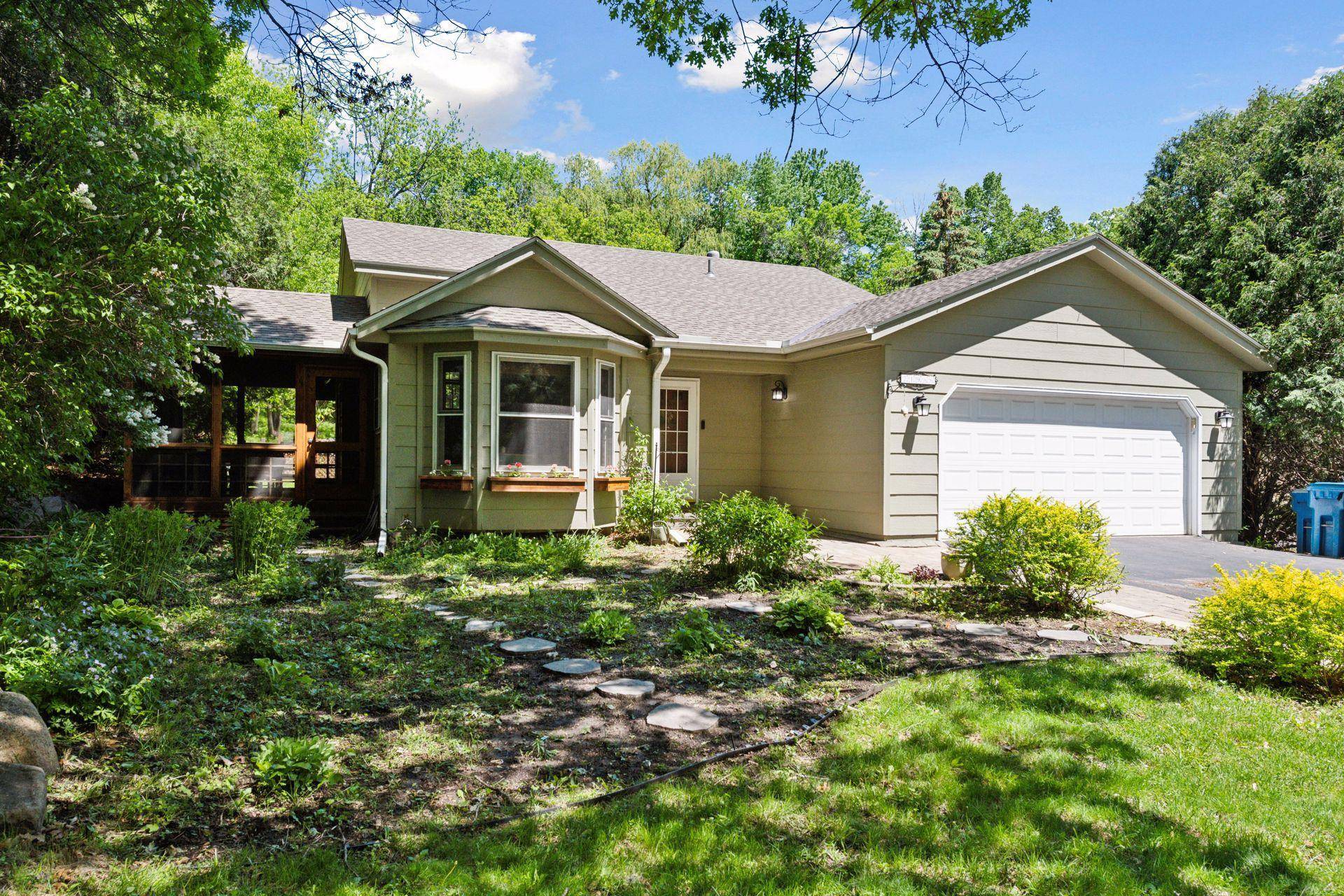 Excelsior, MN 55331,21986 Bracketts RD