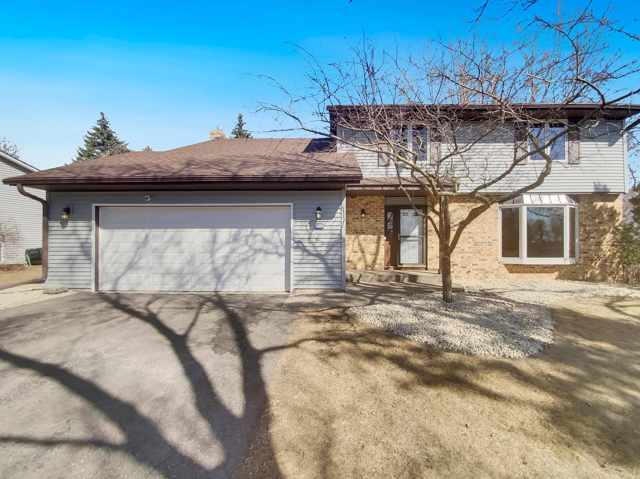 13590 Hershey CT, Apple Valley, MN 55124