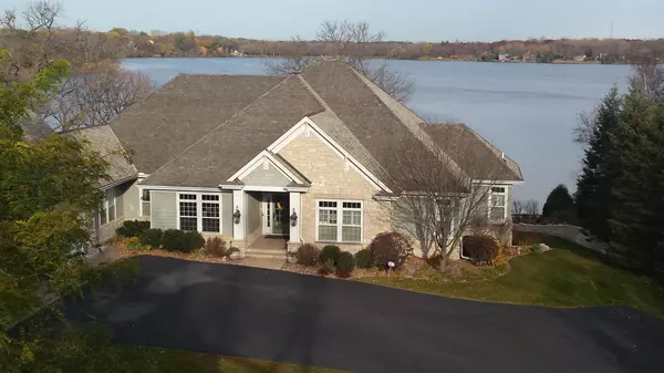1505 Edgewater AVE, Arden Hills, MN 55112