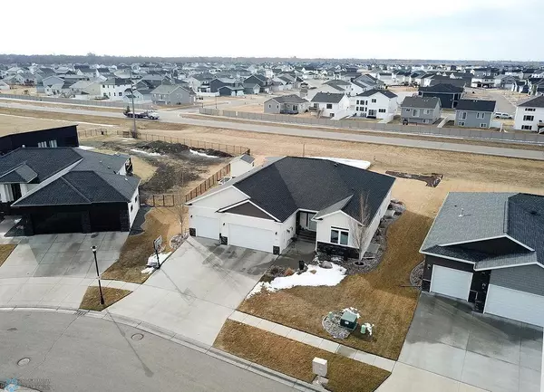 West Fargo, ND 58078,1045 Wildflower LN W