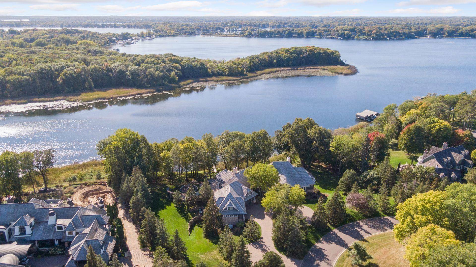 2845 Little Orchard WAY, Wayzata, MN 55391
