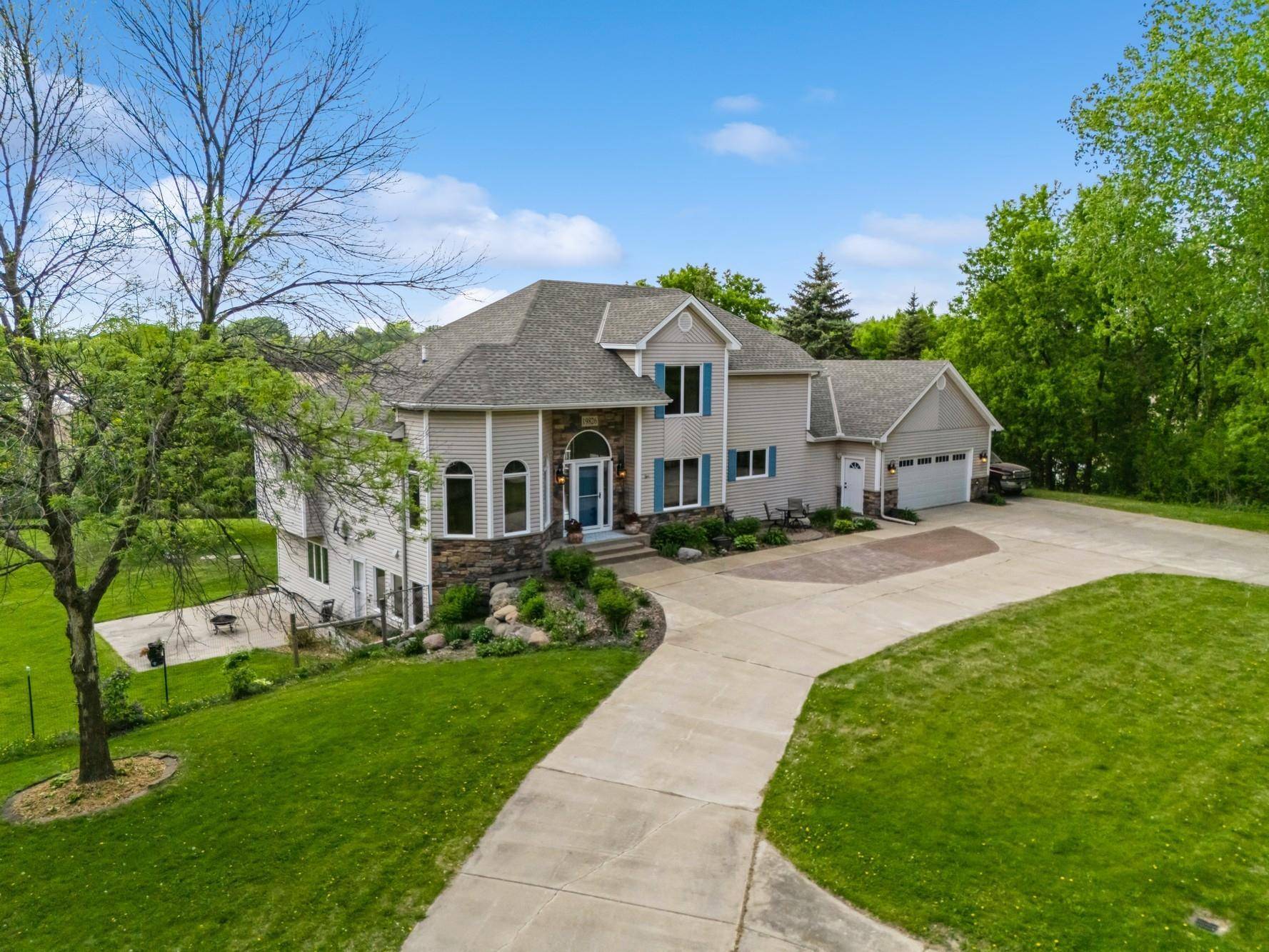 19826 Dakota AVE, Prior Lake, MN 55372