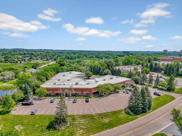 5421 Feltl RD, Hopkins, MN 55343