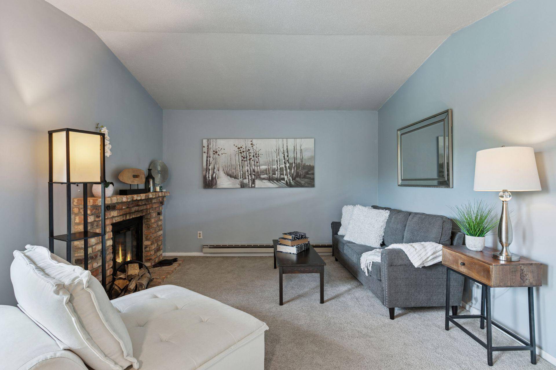 Saint Louis Park, MN 55416,2220 Ridge DR