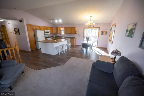 Cannon Falls, MN 55009,1324 7th ST N