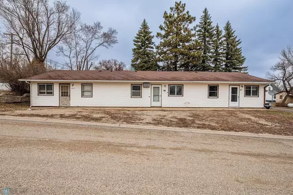 Lisbon, ND 58054,402-406 8th AVE W