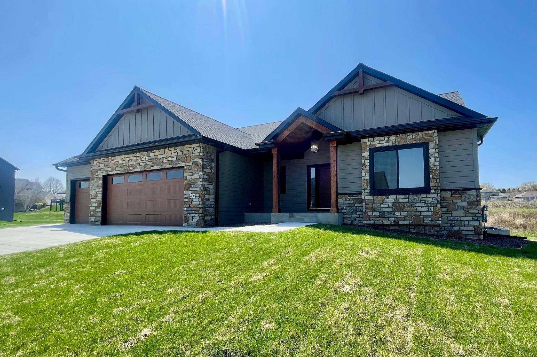 480 Somerby Pkwy NE, Byron, MN 55920