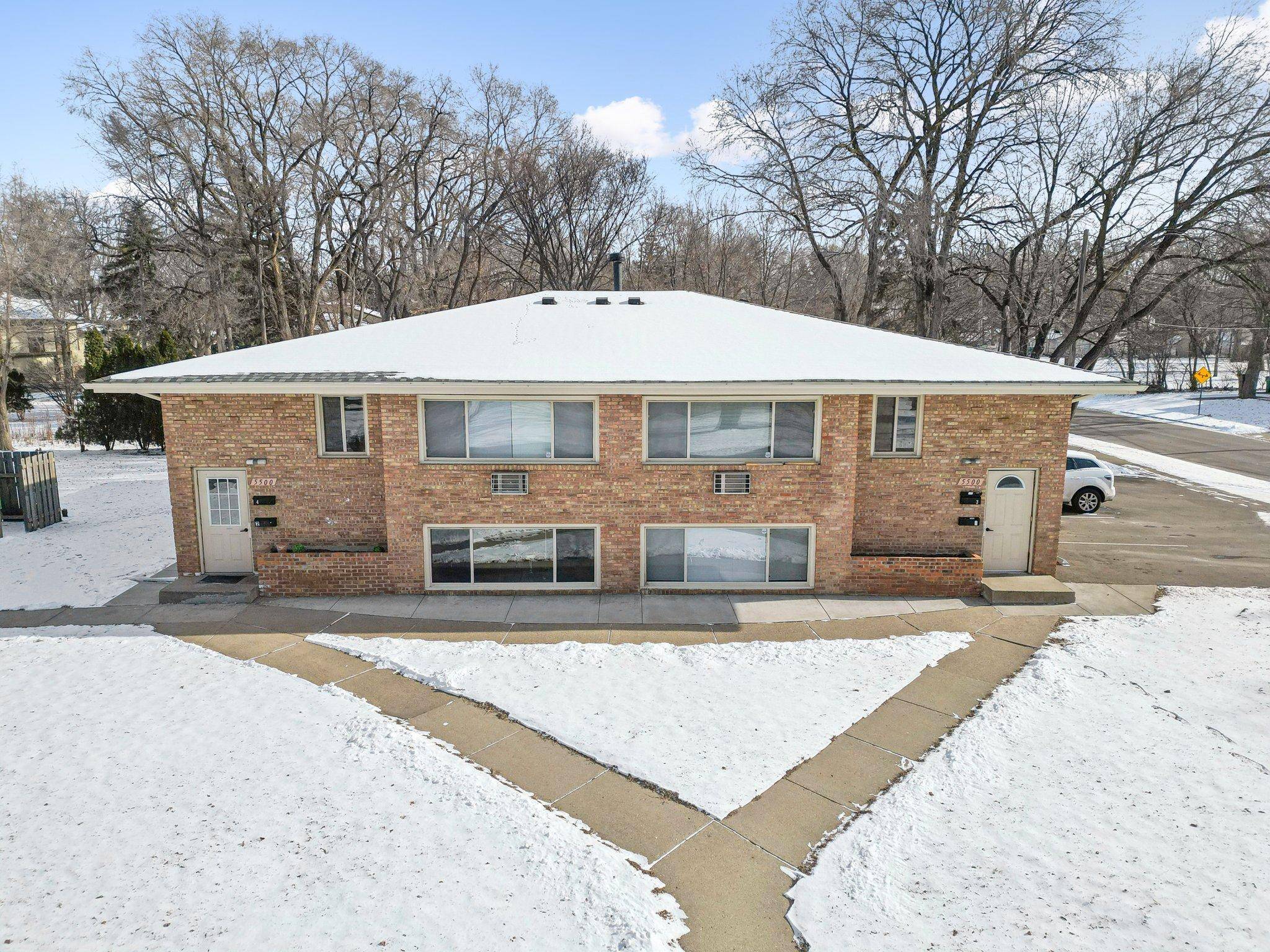 5500 Bryant AVE N, Minneapolis, MN 55430