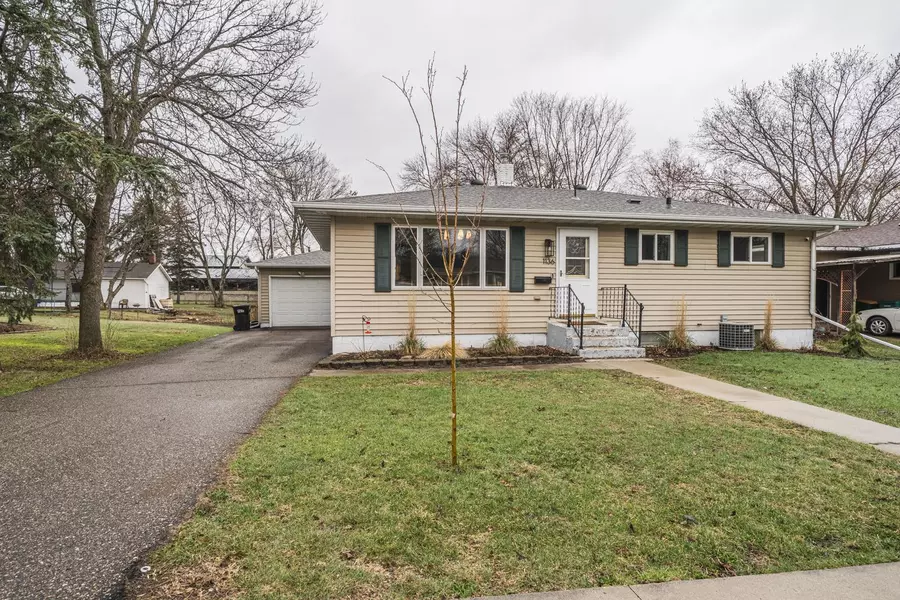 1136 Mckinley AVE, Detroit Lakes, MN 56501