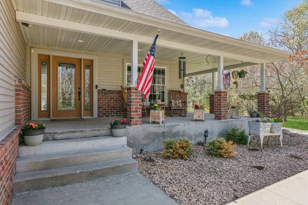 ST,  Clear Lake,  MN 55319