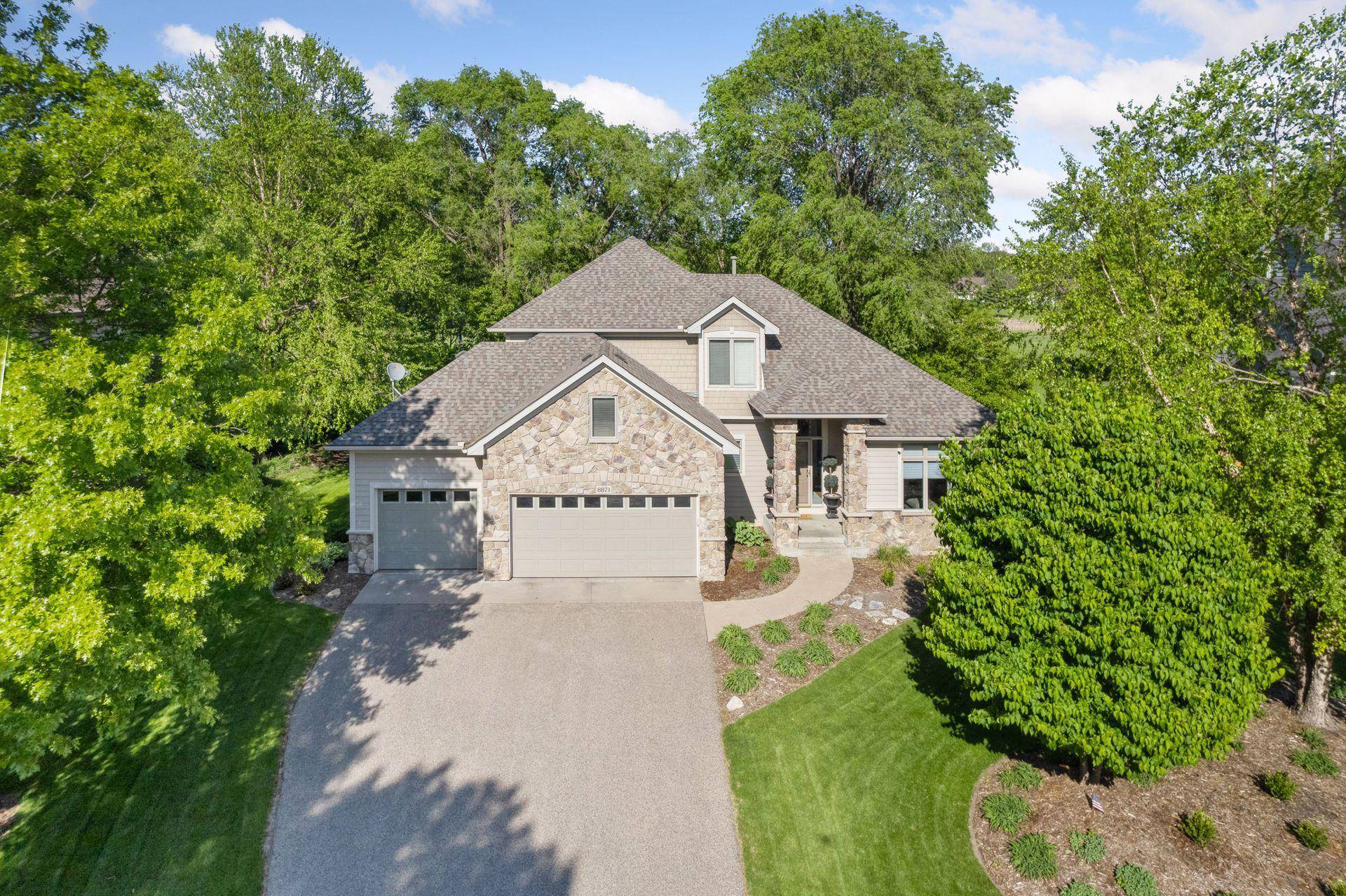 8871 Deer Run DR, Victoria, MN 55386