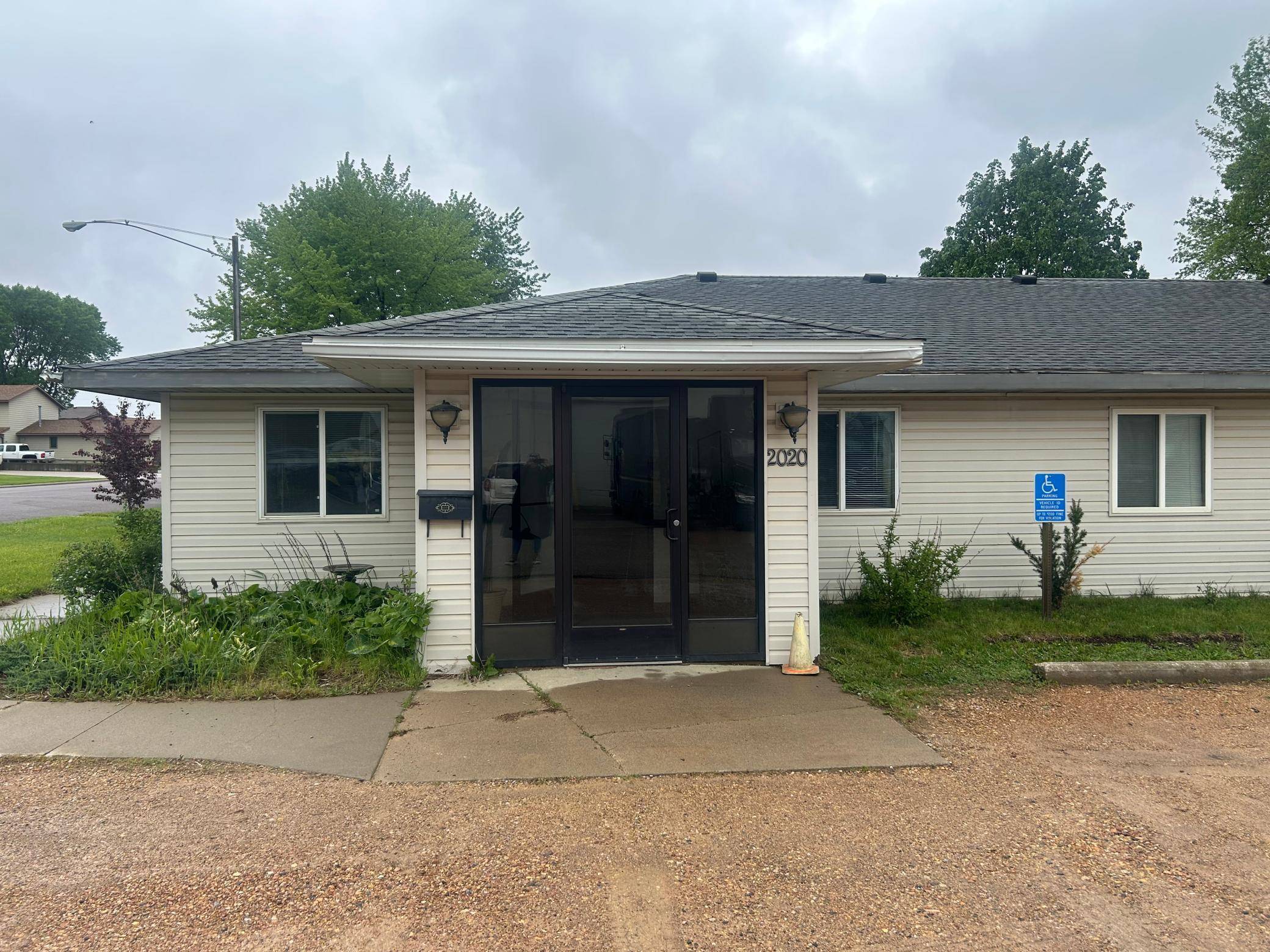 2020 9th ST E, Glencoe, MN 55336