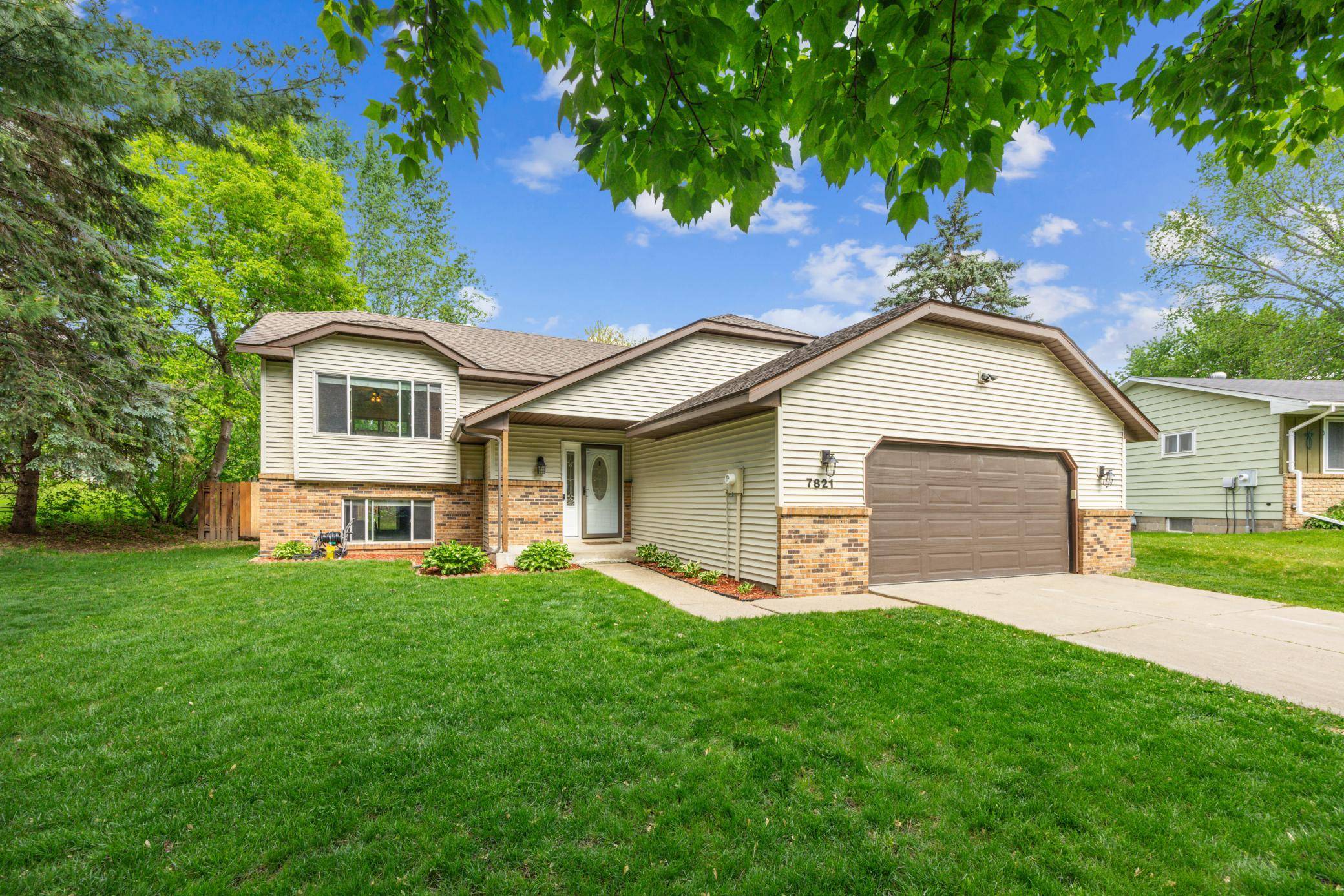 7821 74th ST S, Cottage Grove, MN 55016
