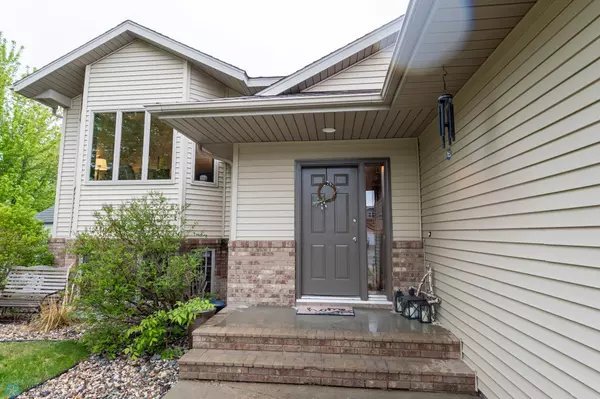 Fargo, ND 58104,5506 16th ST S