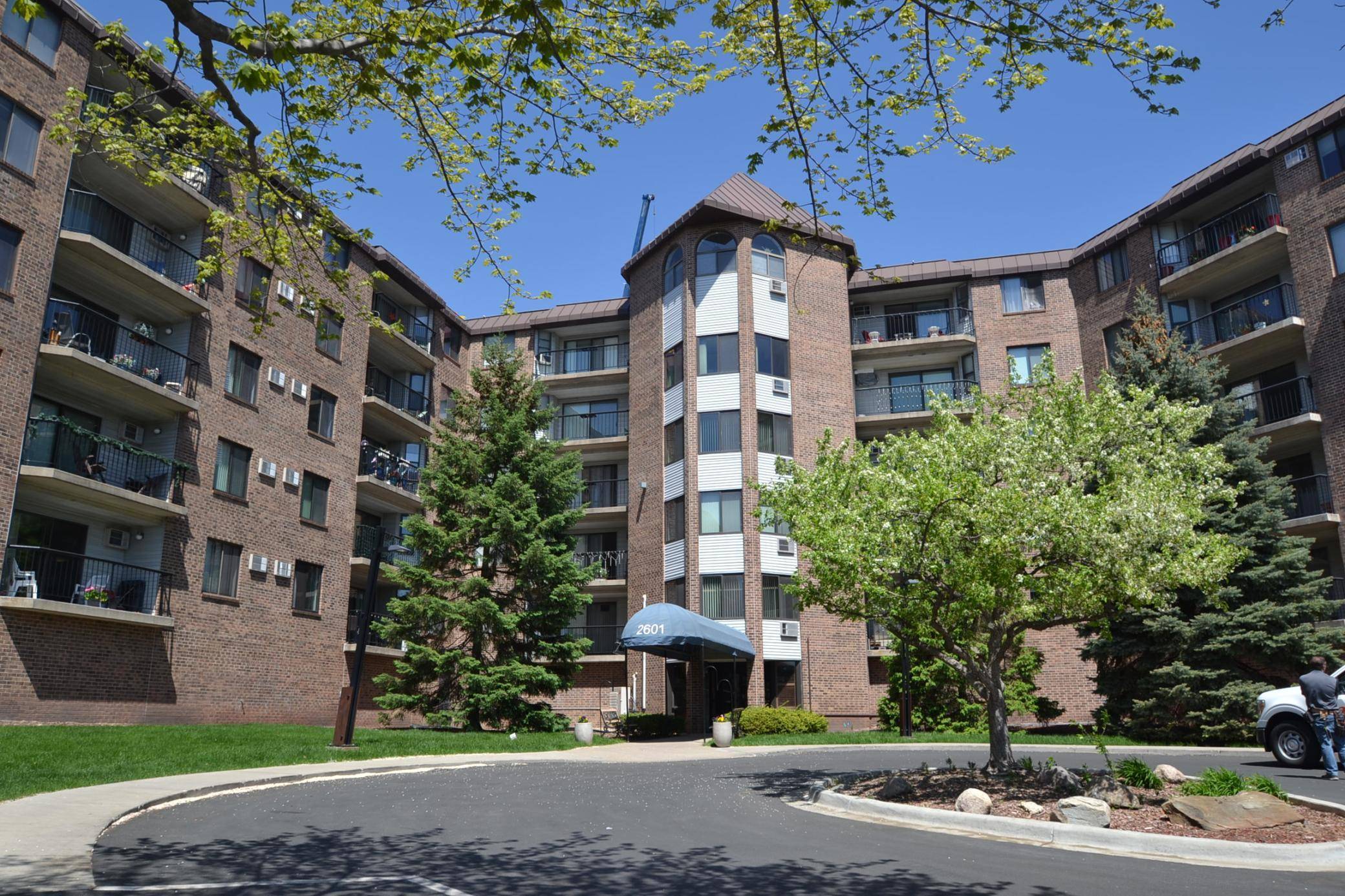 2601 Kenzie TER, Minneapolis, MN 55418