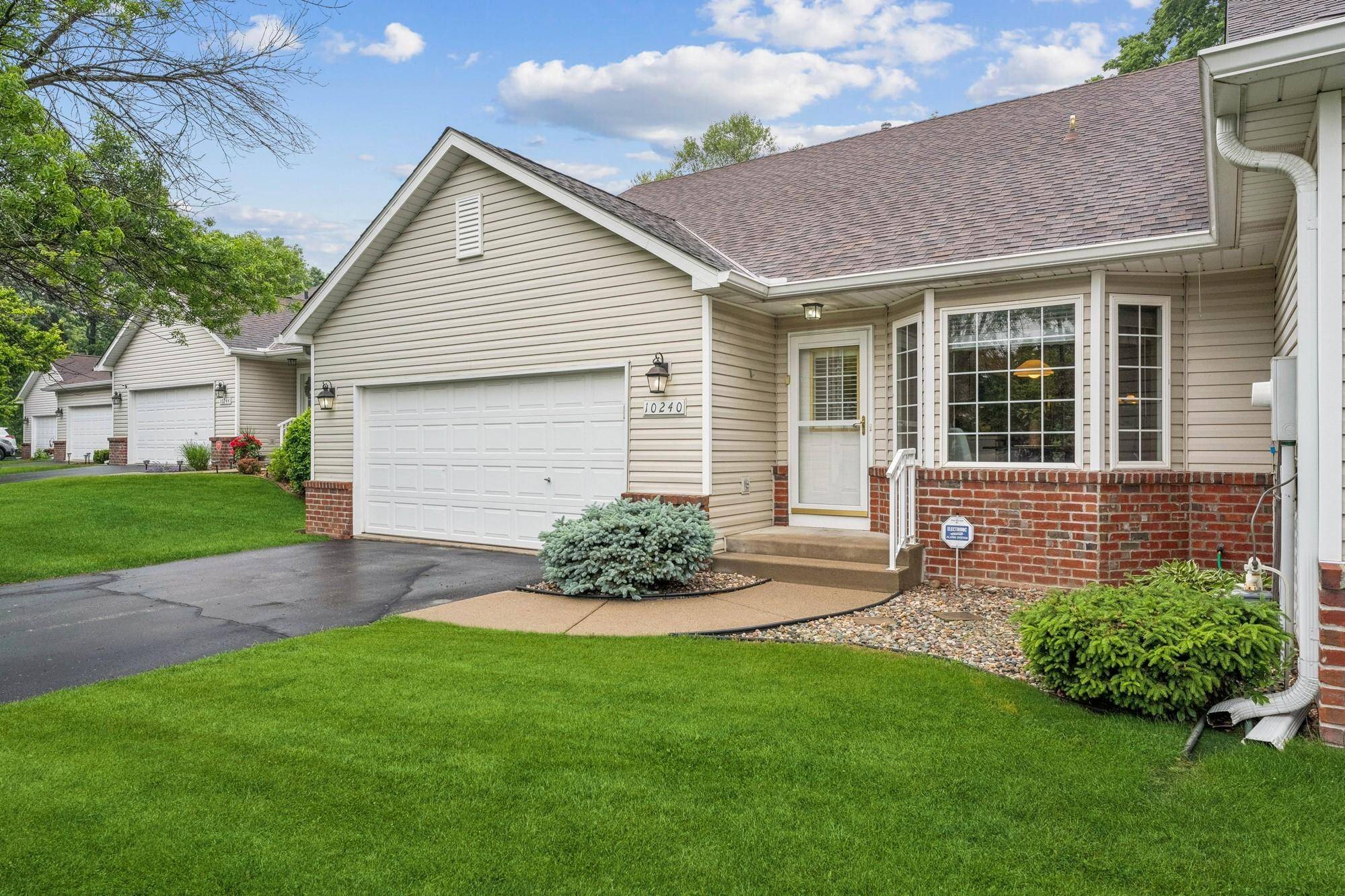 10240 Upton PL, Minneapolis, MN 55431