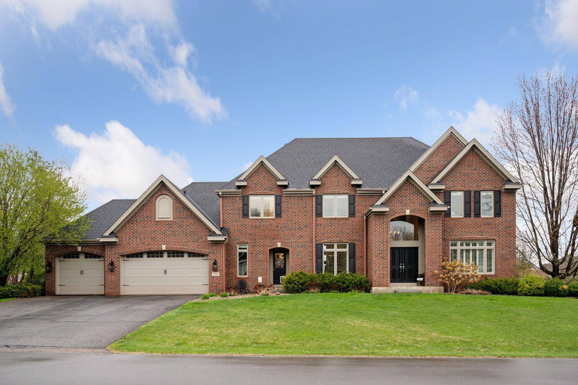 330 Lythrum LN, Medina, MN 55340