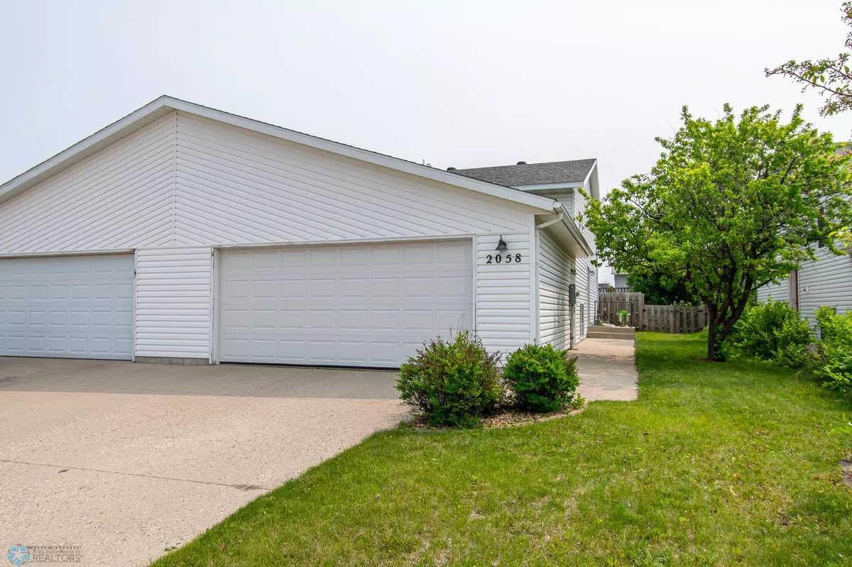 Fargo, ND 58103,2058 52nd ST S