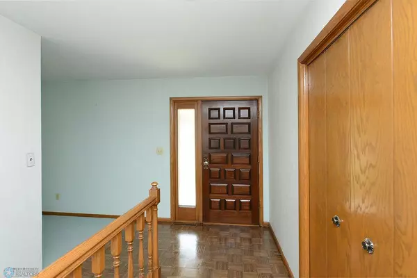 Fargo, ND 58103,507 24th AVE S