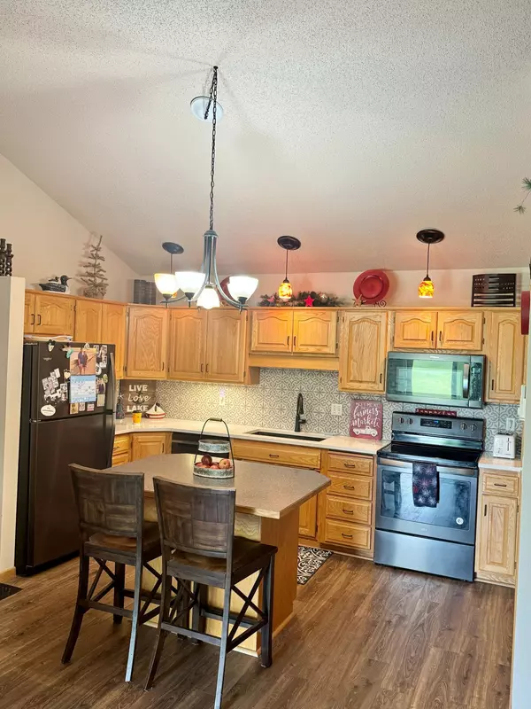 Detroit Lakes, MN 56501,1647 Long Bridge RD