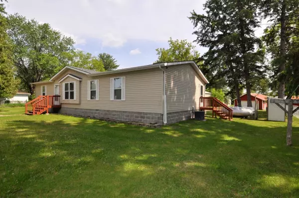 Akeley, MN 56433,295 Broadway ST W