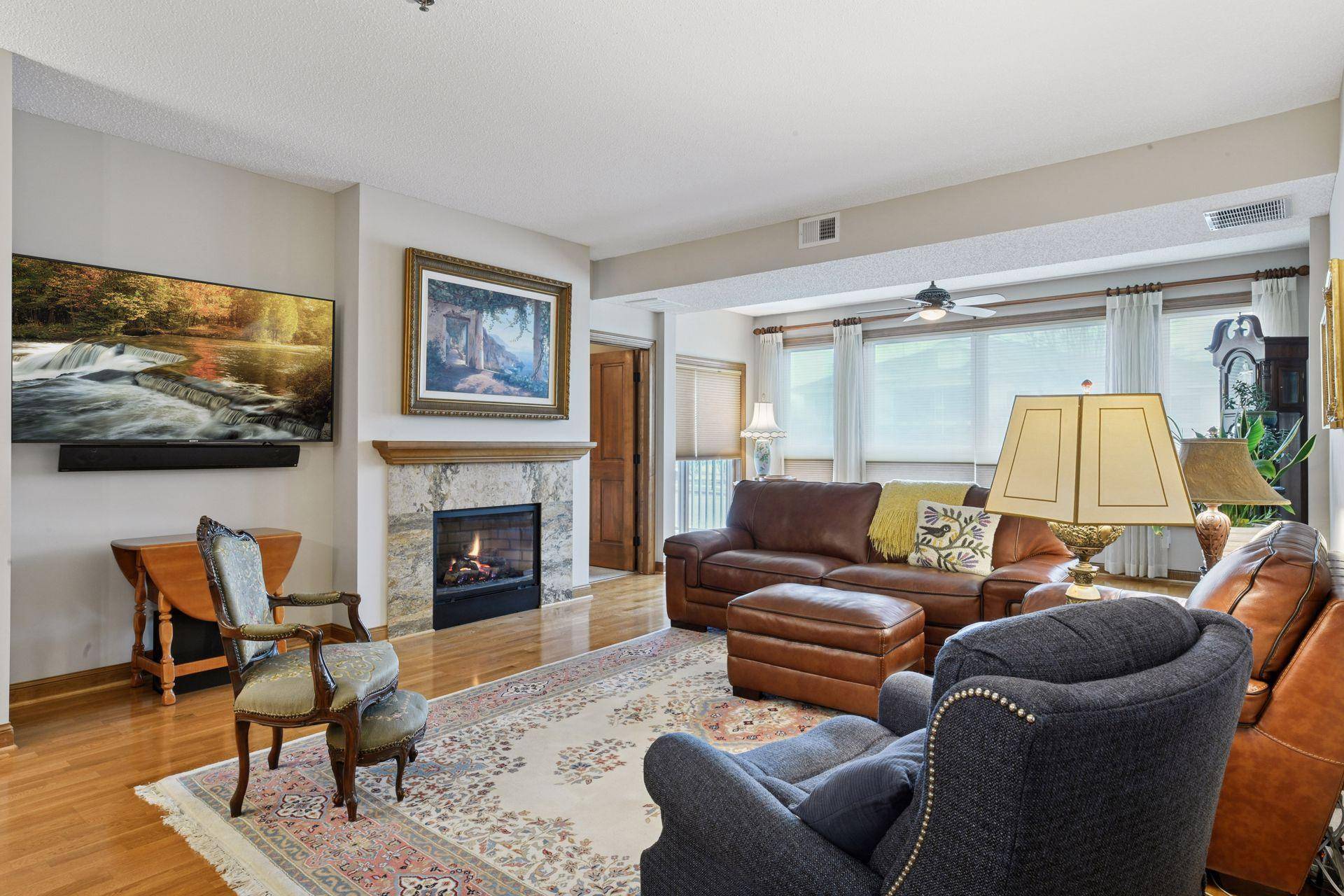 2670 Kelley Pkwy, Long Lake, MN 55356