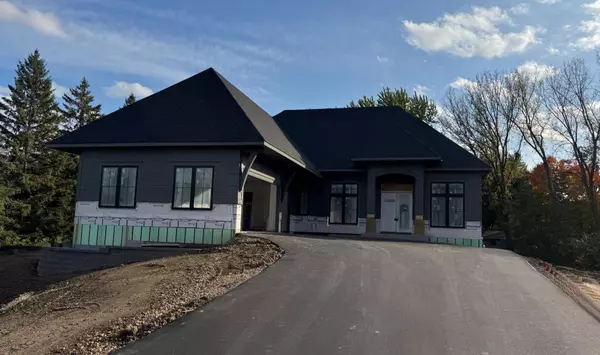 12803 Woodhaven PL, Minnetonka, MN 55305