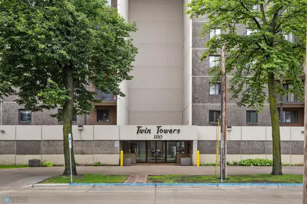 Fargo, ND 58102,1110 3rd AVE N