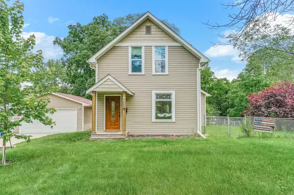 1260 5th AVE, Anoka, MN 55303