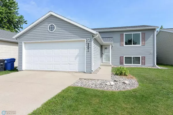 Fargo, ND 58104,2441 60th AVE S