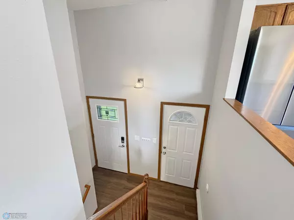 Fargo, ND 58104,3134 35 1/2 AVE S