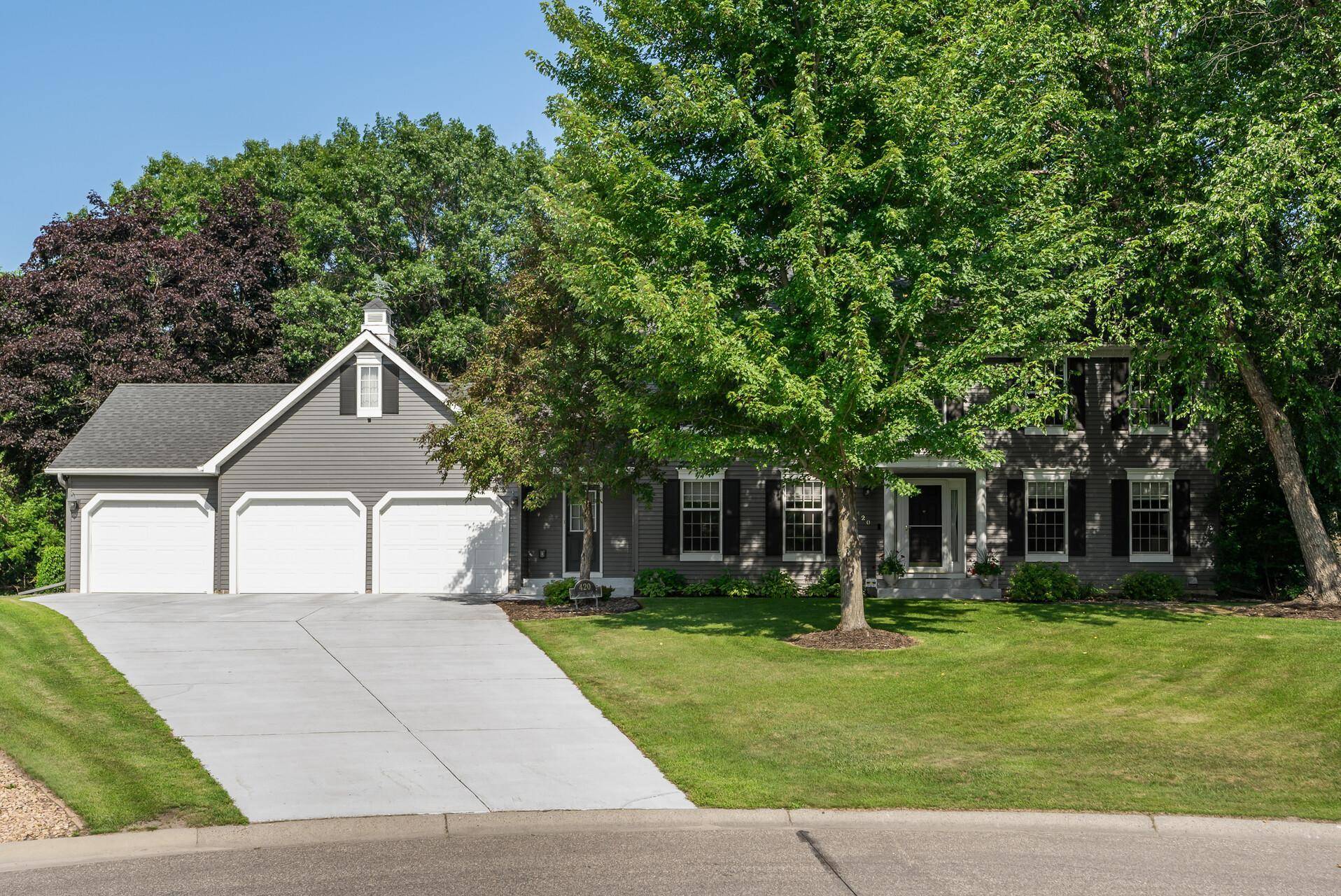 420 127th LN NW, Minneapolis, MN 55448