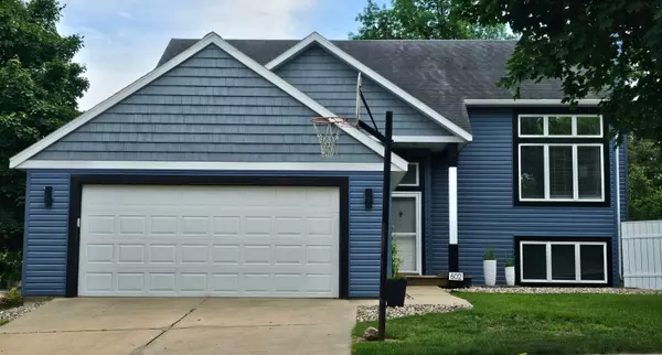 Rochester, MN 55902,602 Cortland LN SW